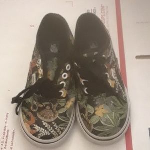 Vans Disney The Jungle Book size 9.5